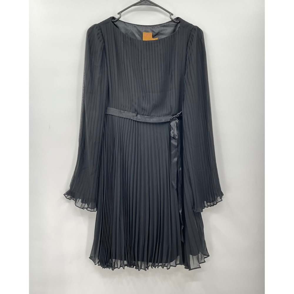 Ali‎ Ro Women's Pleated Fit and Flare Dress Bell Sleeve Black Size 6 Lined